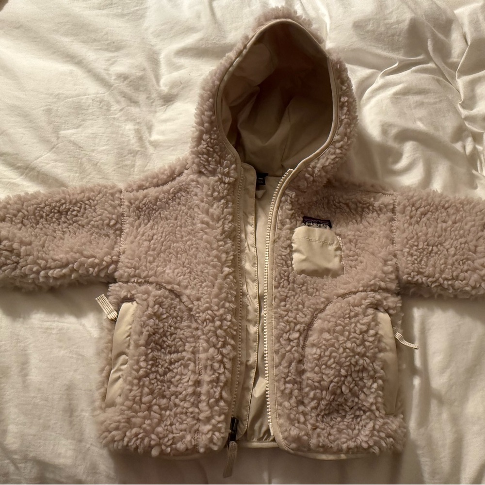 Patagonia Cream Fleece Jacket